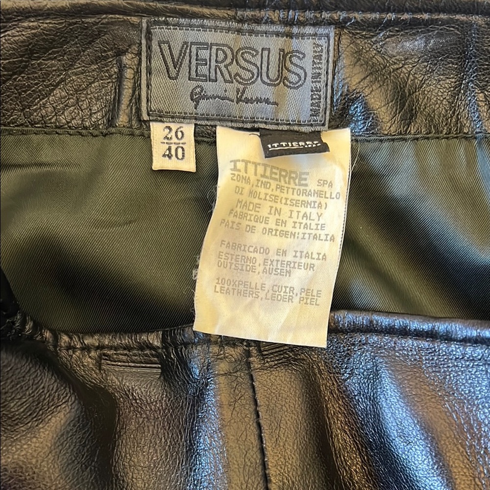 Vintage Versus Gianni Versace Black Leather Skirt‎ Women’s Italian Size 40 US 26